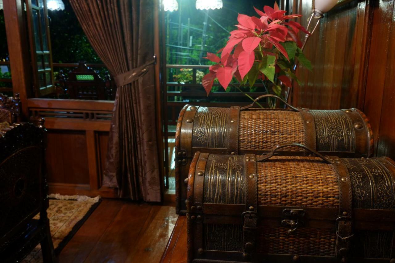 Badjoeri Ethnic Wooden Homestay Бандунг Екстериор снимка